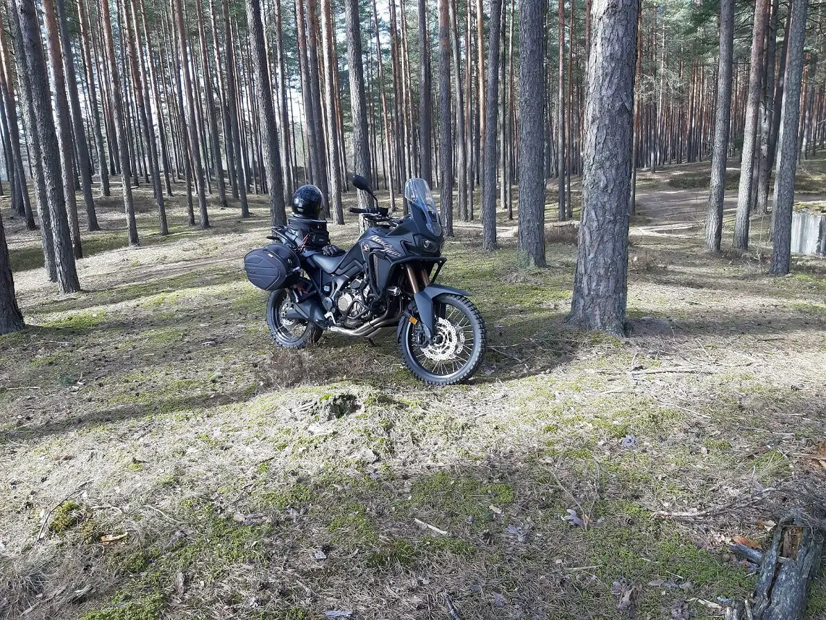 CRF1000 in forest
